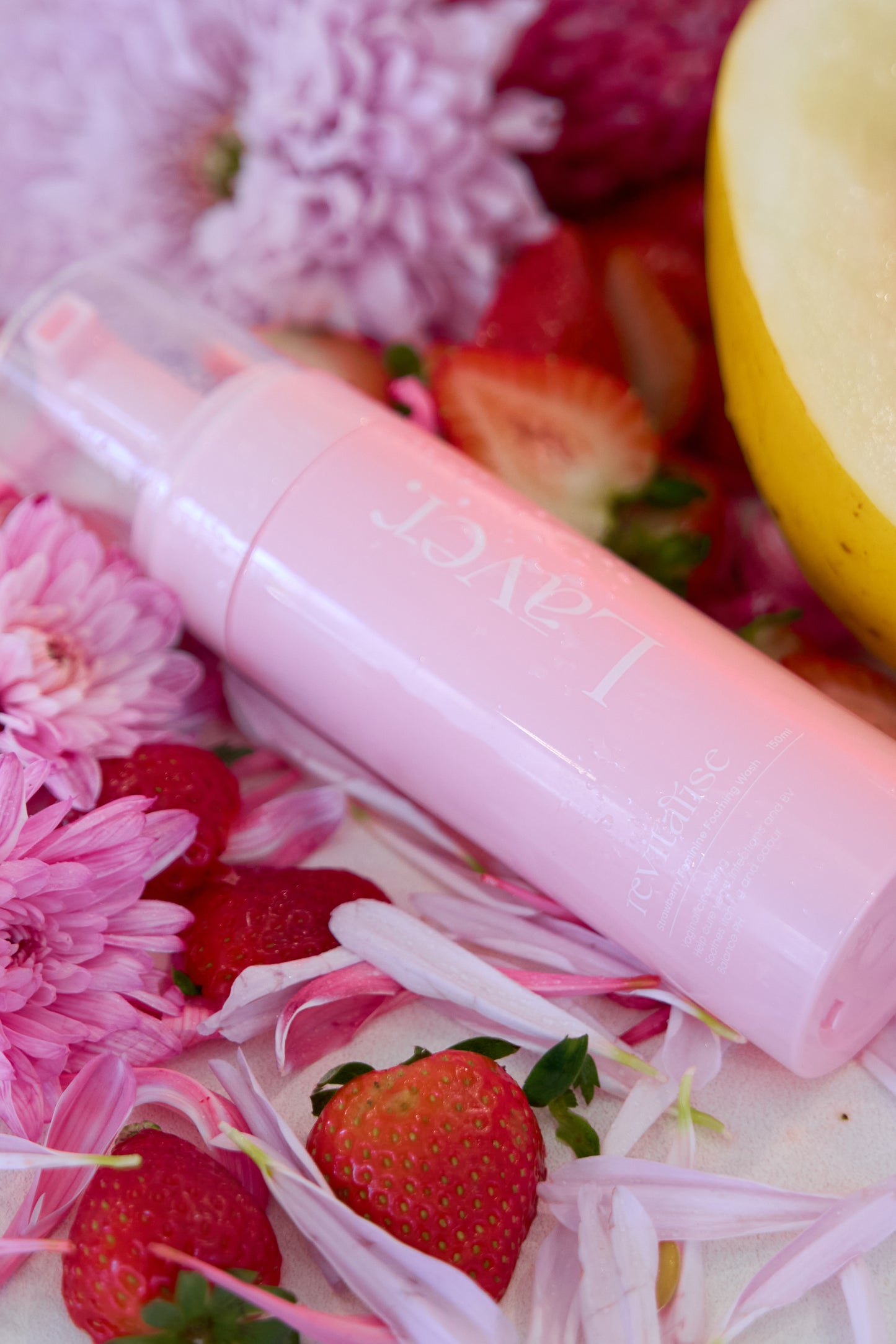 Strawberry Feminine Intimate Foam Wash PH Balanced